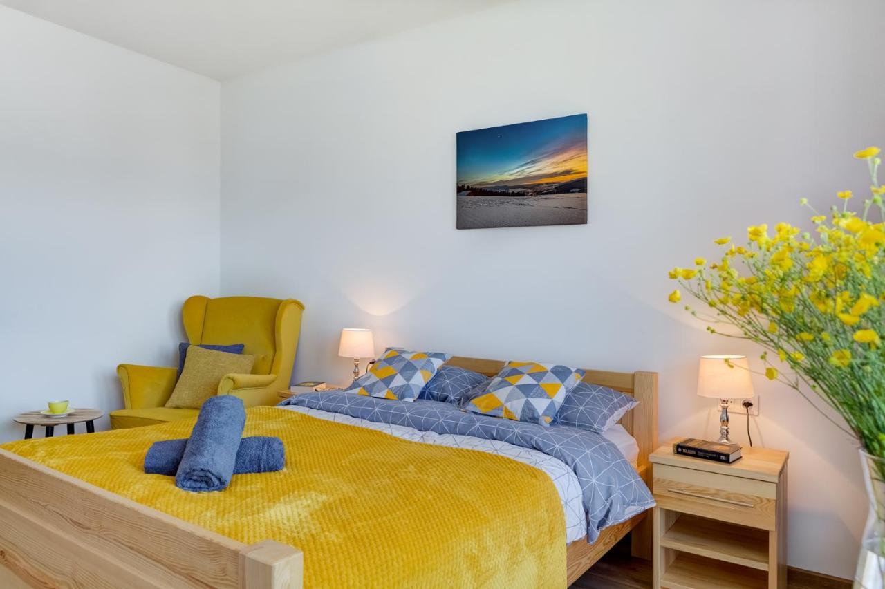 Tylicki Zakatek Apartment Tylicz ภายนอก รูปภาพ